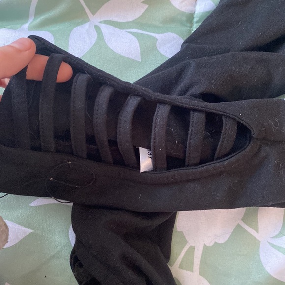 black leggings - Picture 2 of 2